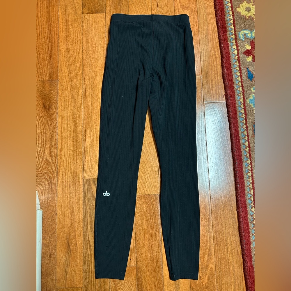 ALO Yoga Ribbed Leggings